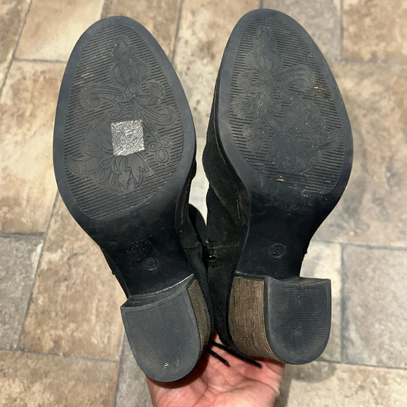 Bos and Co Barlow suede boot Size 38 - Picture 7 of 7